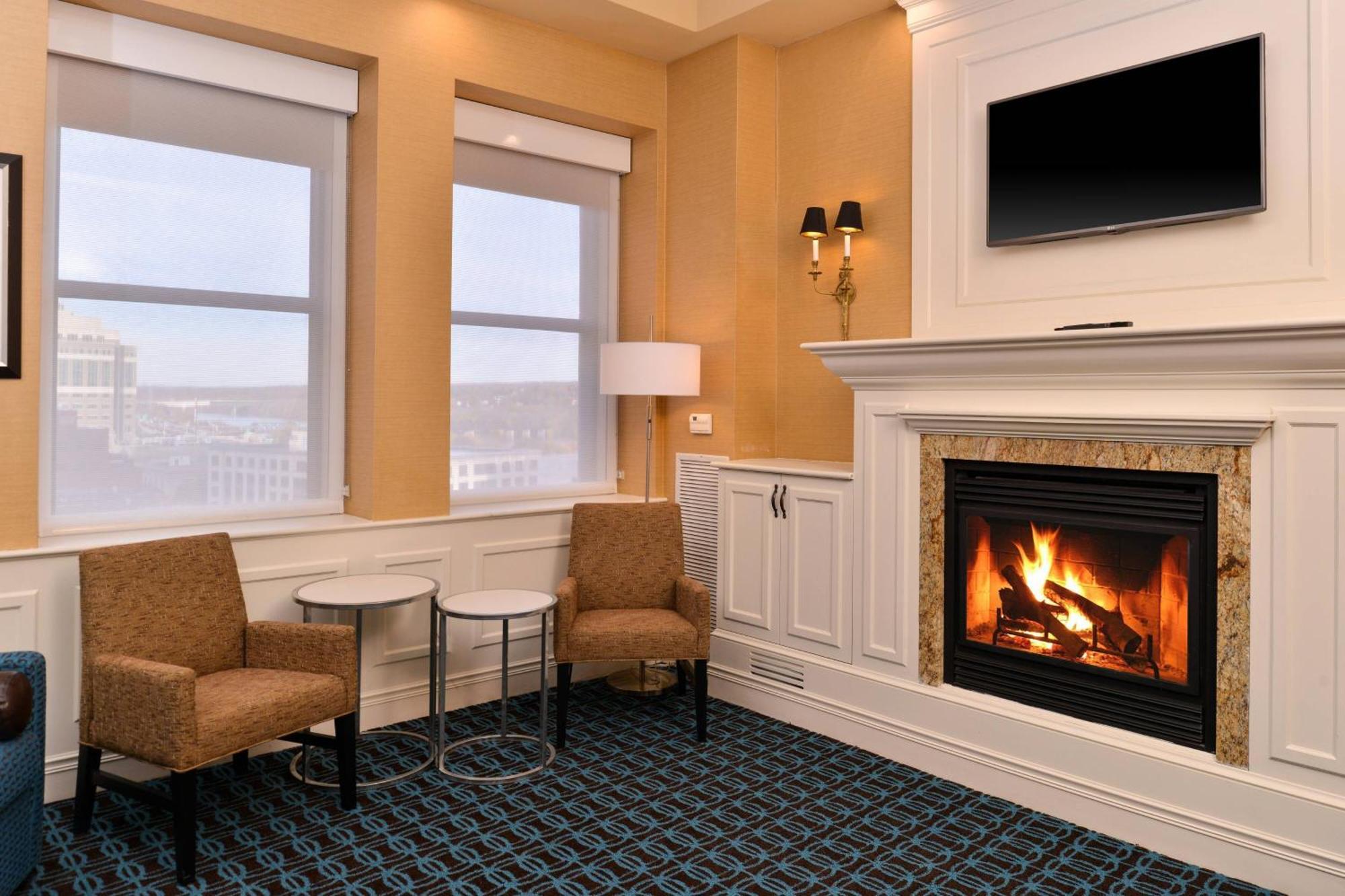 Fairfield Inn & Suites By Marriott Albany Downtown Экстерьер фото