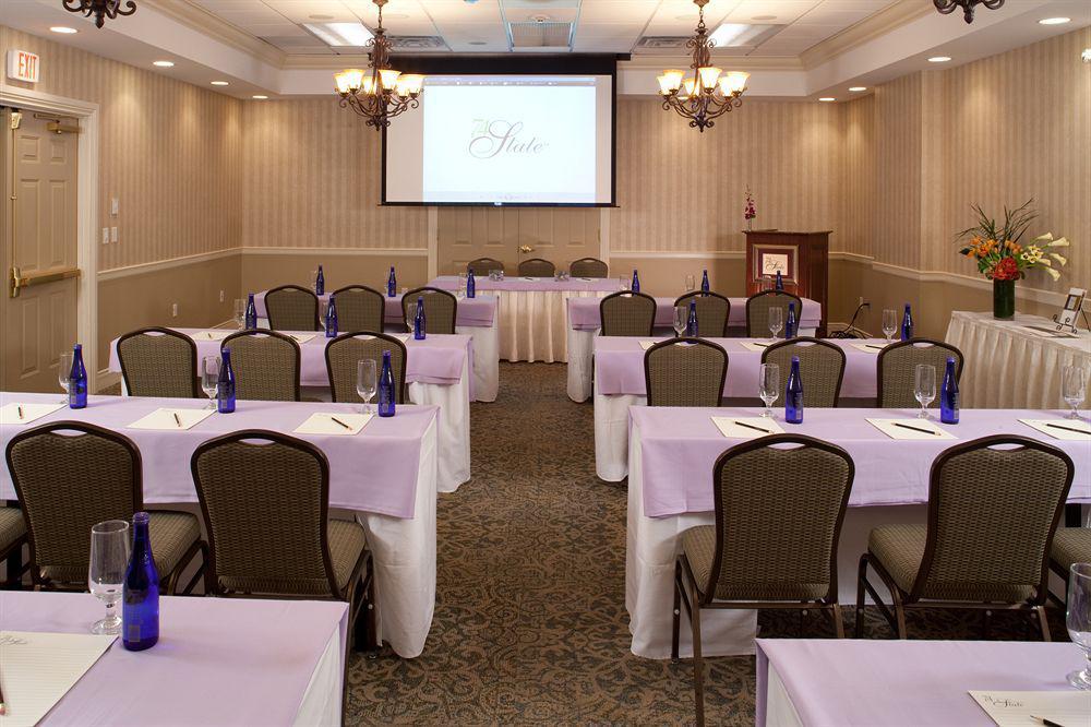 Fairfield Inn & Suites By Marriott Albany Downtown Экстерьер фото